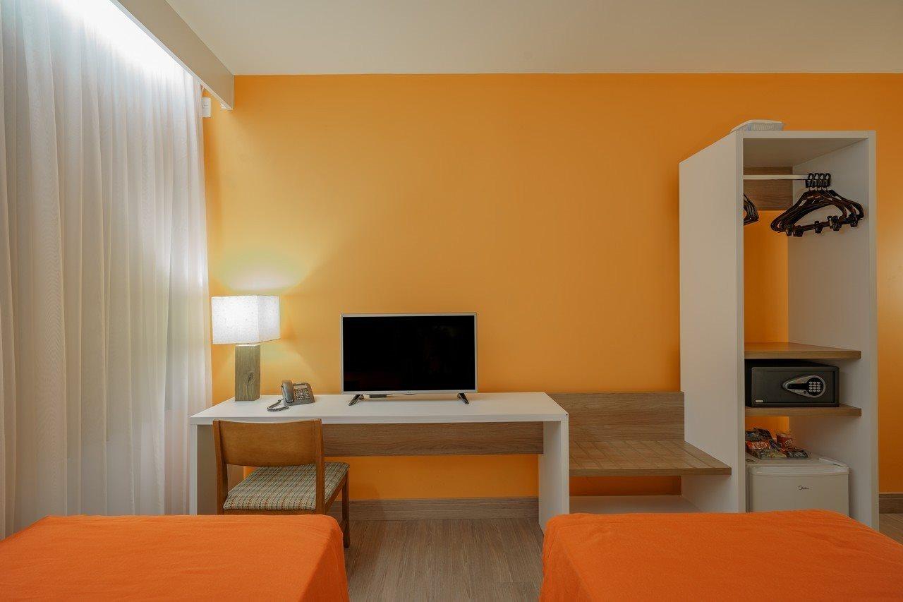 Slim Bento Goncalves Hotel Bagian luar foto