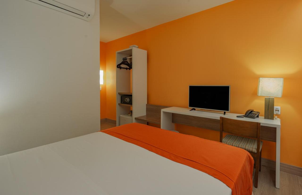 Slim Bento Goncalves Hotel Bagian luar foto